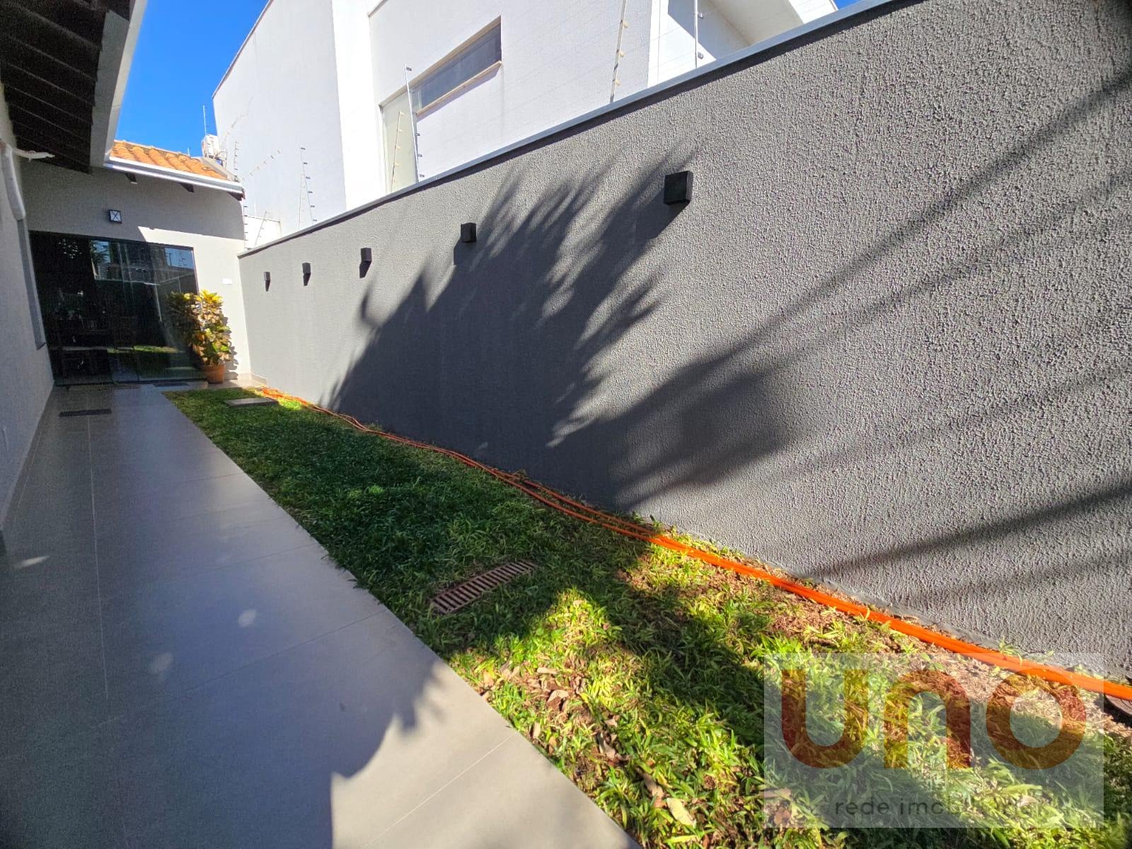 Casa à venda com 3 quartos, 1 suíte, 3 vagas e 360m² no Vila Vilas Boas, Campo Grande (MS) — foto 17 de 30