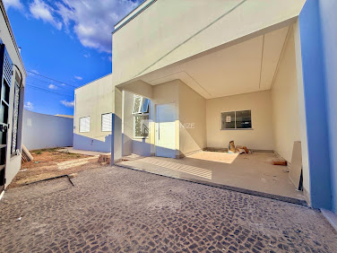 Casa em Loteamento Residencial e Comercial Jardim Athenas  -  Catalão