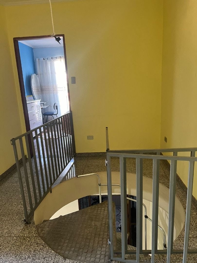 Sobrado, 3 quartos, 240 m² - Foto 26