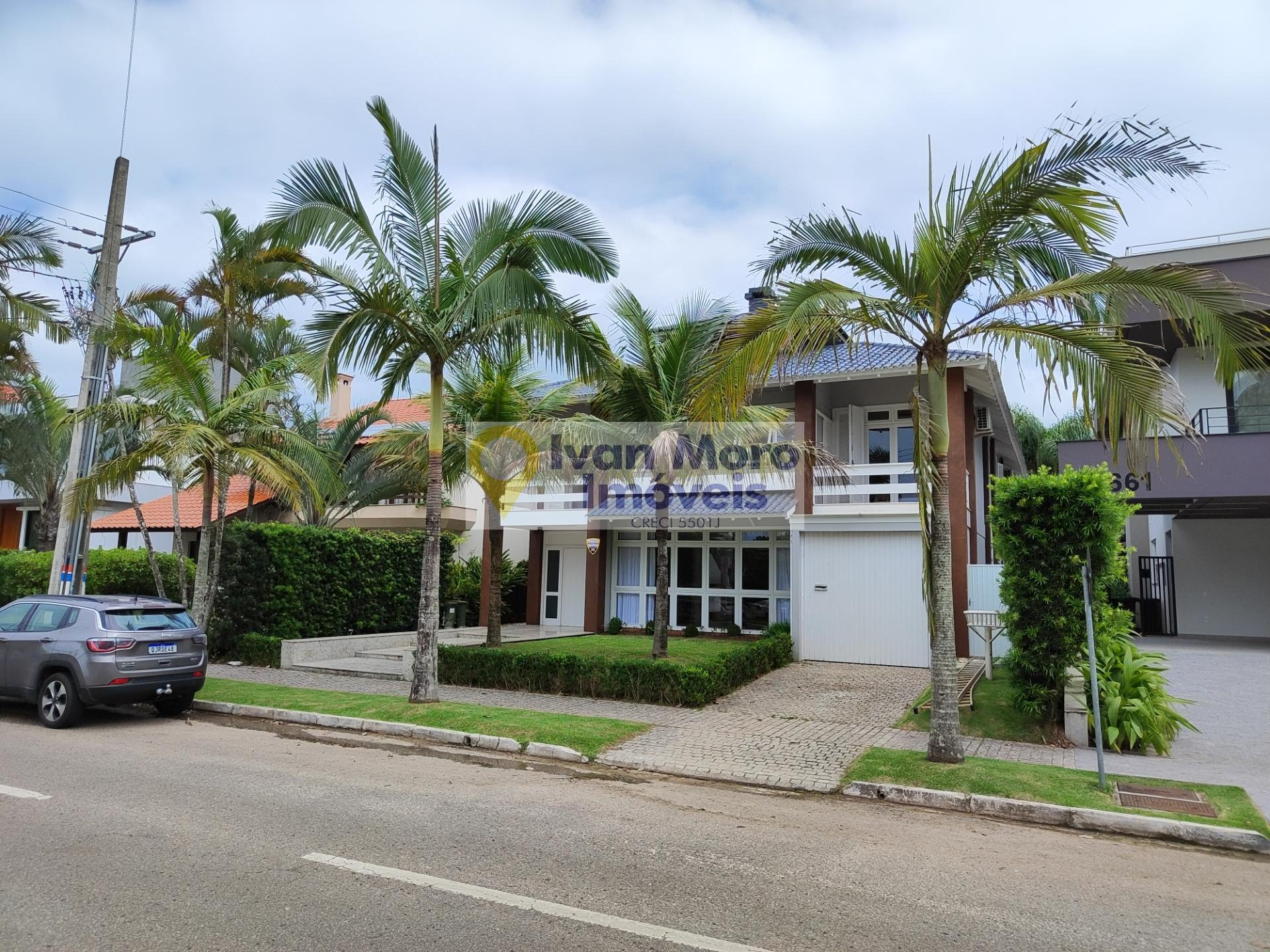 Casa à venda com 5 quartos, 5 suítes, 2 vagas e 320m² no Jurerê Internacional, Florianópolis (SC) — foto 2 de 30