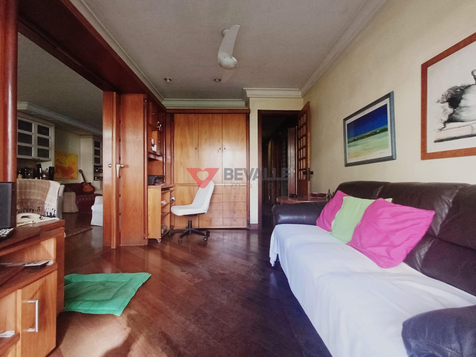Apartamento à venda com 3 quartos, 1 suíte, 2 vagas e 150m² no Leblon, Rio de Janeiro (RJ) — foto 15 de 30