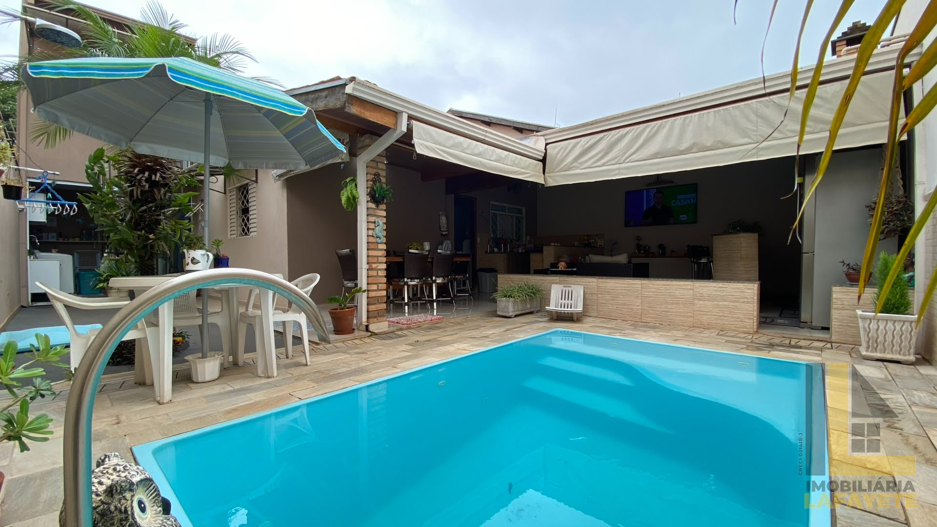 Piscina