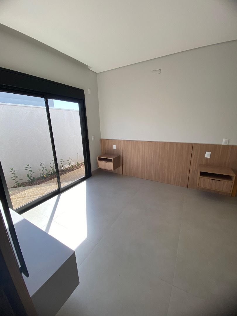Casa à venda com 3 quartos, 3 suítes e 178m² no Loteamento Terras de Florença, Ribeirão Preto (SP) — foto 7 de 30