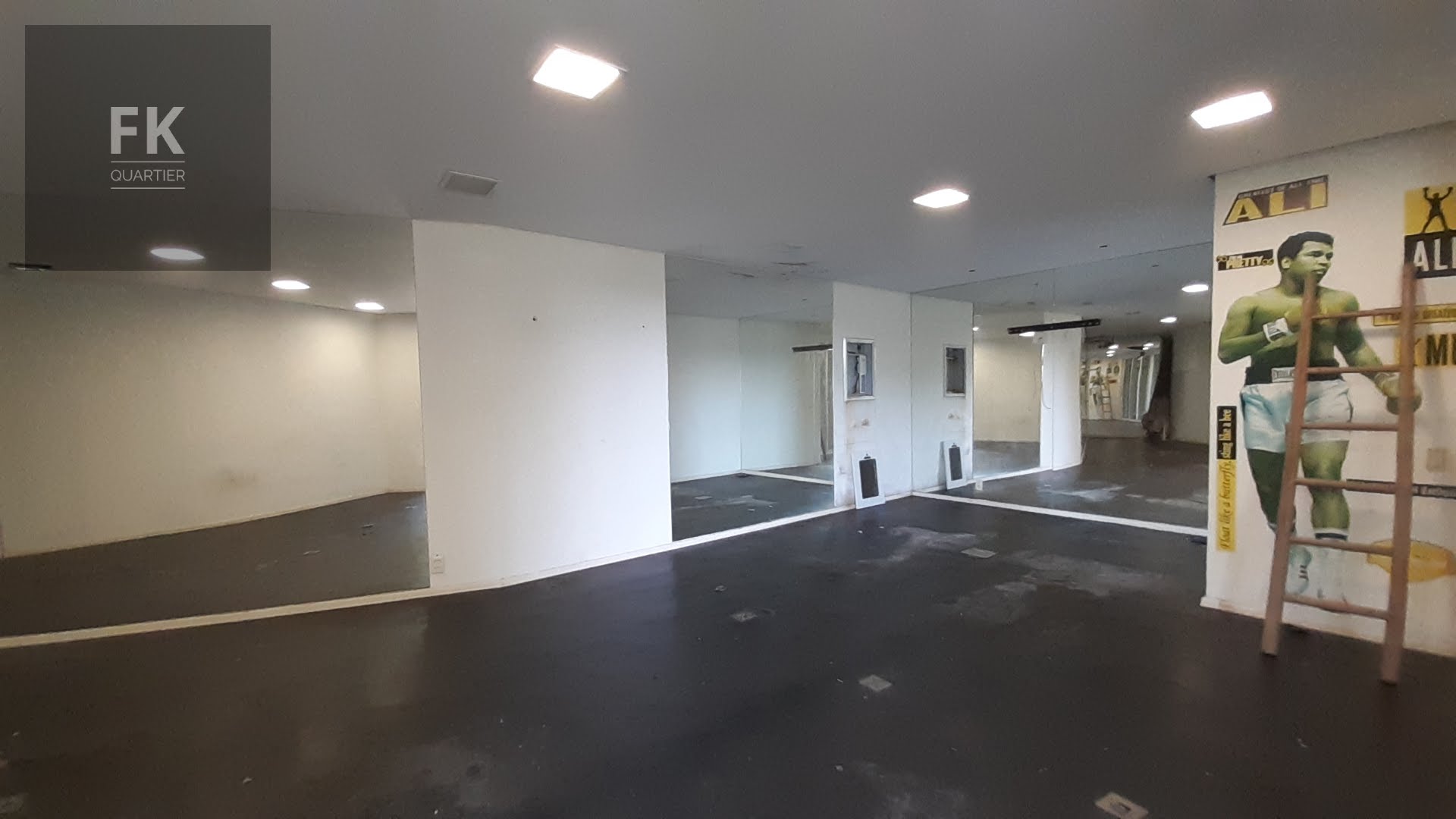Casa à venda com 5 quartos, 5 suítes, 6 vagas e 1000m² no Residencial Tambore, Barueri (SP) — foto 12 de 30