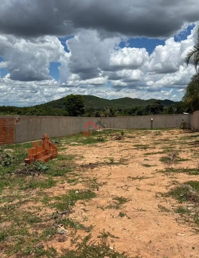 Lote / Terreno em Residencial Curva do Rio  -  Unaí