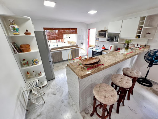 Casa 3 Dormitórios à Venda no Village II, Porto Seguro – 150m²