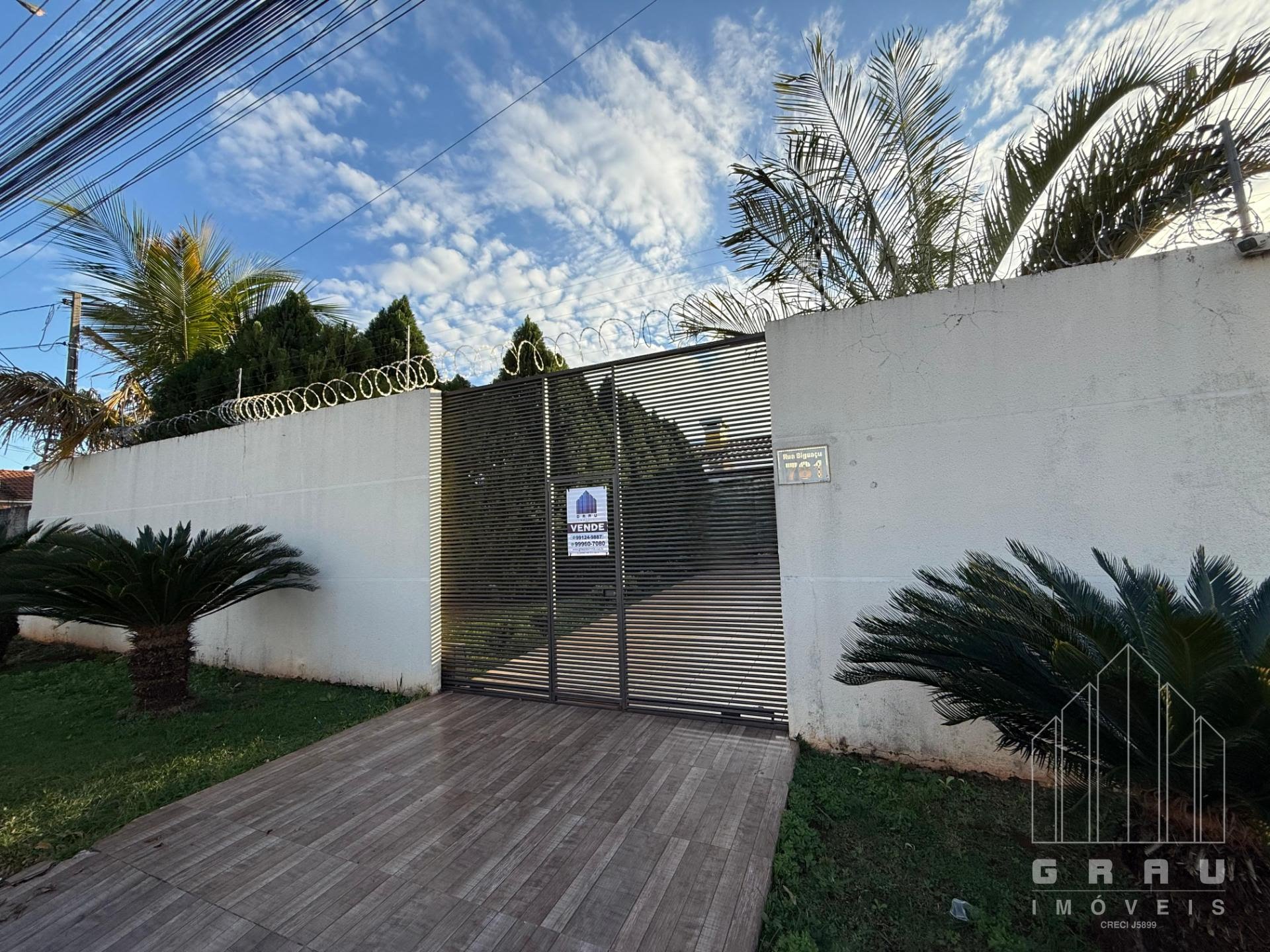 Casa no Jardim Ipê  -  Foz do Iguaçu