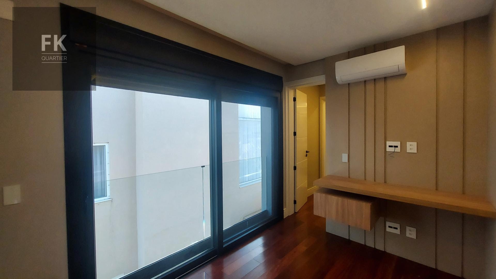 Casa à venda com 4 quartos, 4 suítes, 6 vagas e 540m² no Tamboré, Santana de Parnaíba (SP) — foto 21 de 26