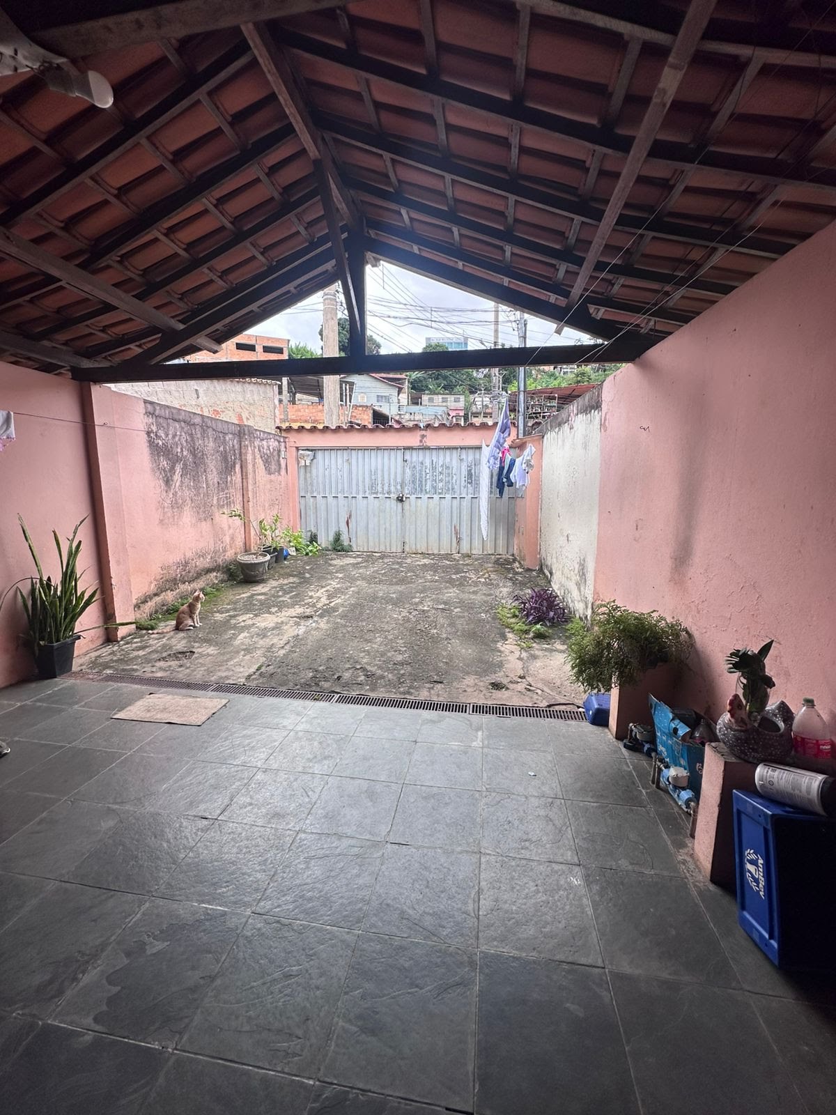 Casa à venda com 4 quartos, 3 banheiros e 397m² no Juliana, Belo Horizonte — foto principal