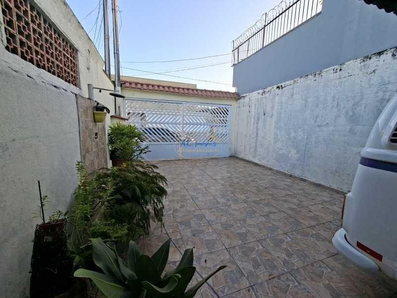 Casa à venda com 2 quartos, 2 banheiros, 4 vagas e 70m² no Nova Mirim, Praia Grande — foto principal