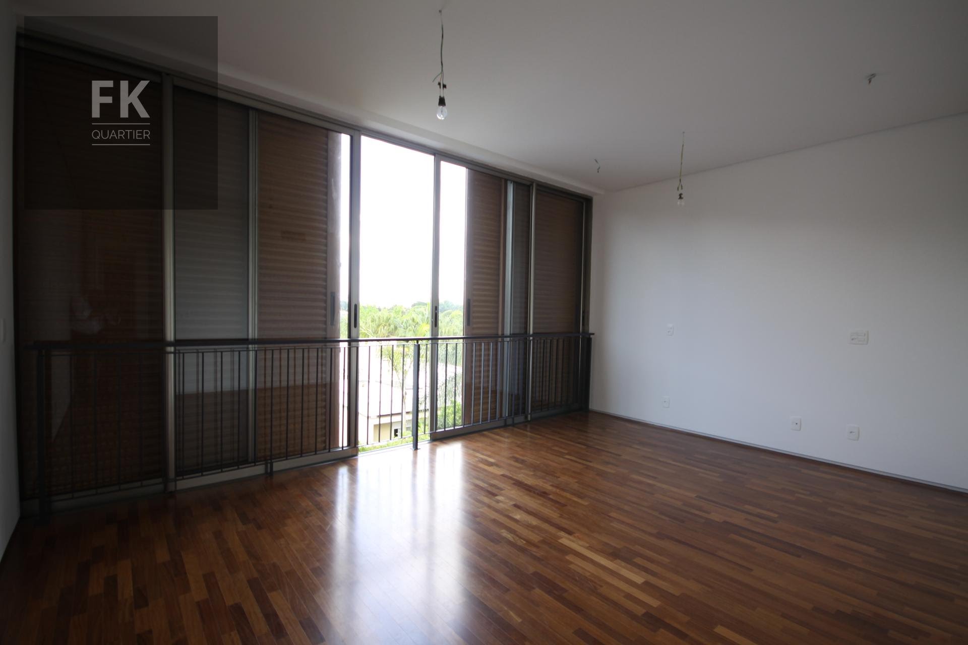 Casa à venda com 5 quartos, 5 suítes, 5 vagas e 646m² no Alphaville Residencial Um, Barueri (SP) — foto 12 de 16