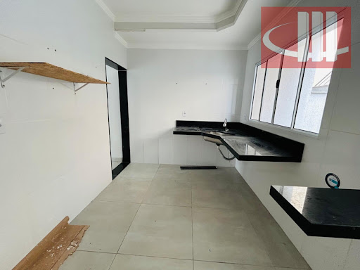 Casa de Condominio em Sumaré  -  Caraguatatuba