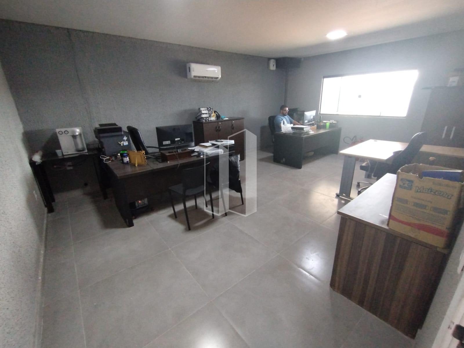 Comercial para alugar com 40m² no Residencial Aruanã, Goiânia — foto principal
