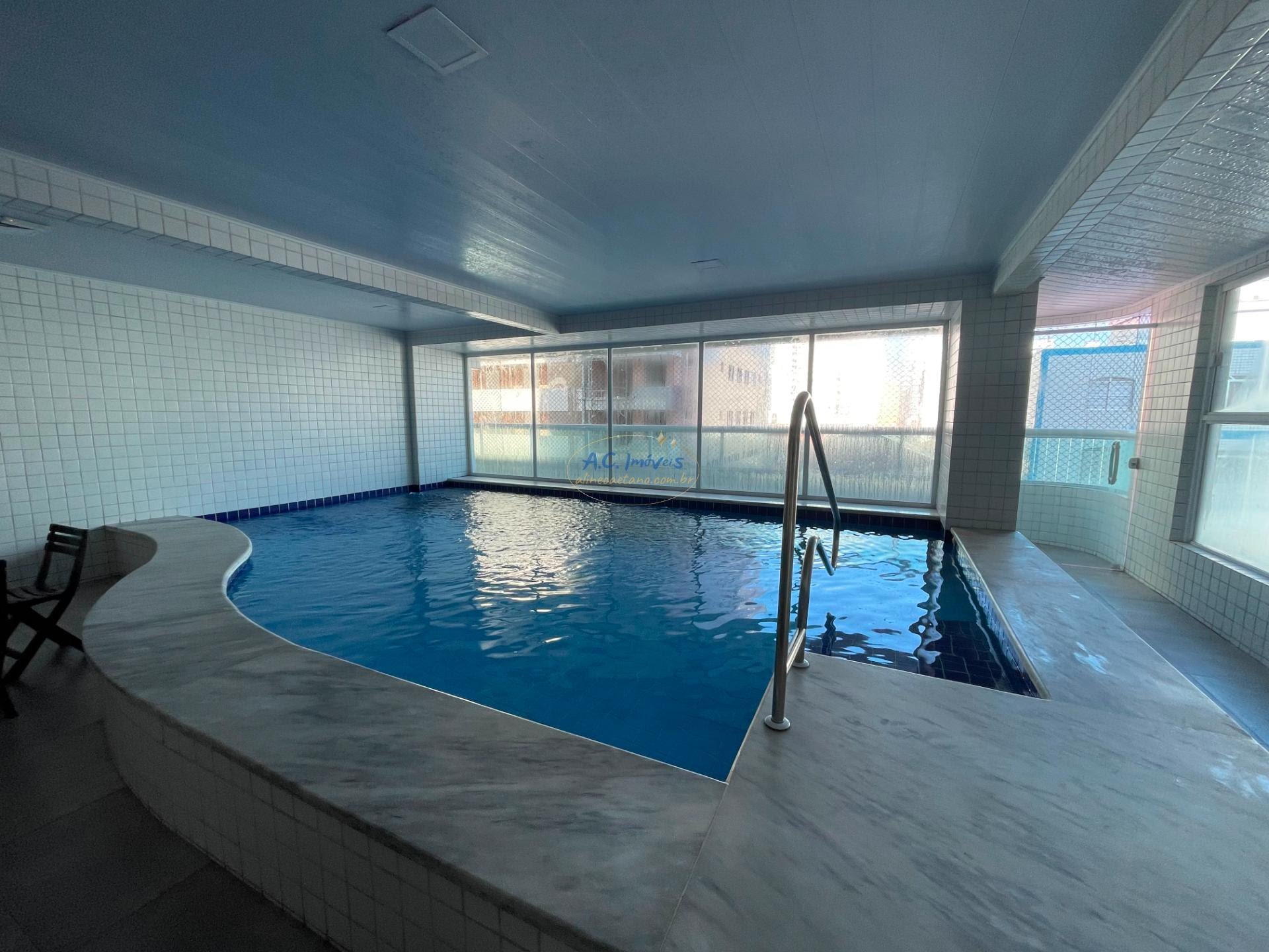 Apartamento à venda com 2 quartos, 1 suíte, 1 vaga e 64m² no Vila Assuncao, Praia Grande (SP) — foto 3 de 22