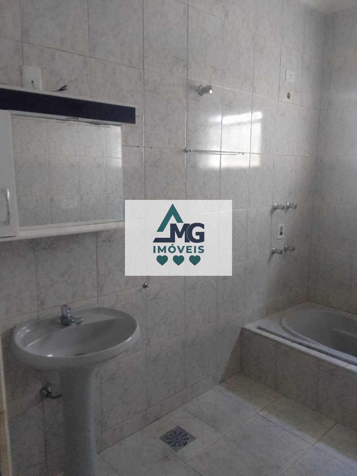 Casa à venda com 9 quartos, 1 suíte, 2 vagas e 380m² no Chácara das Rosas, Três Corações (MG) — foto 28 de 30