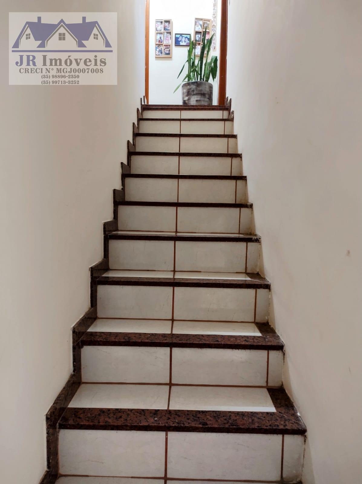 Casa à venda com 2 quartos, 2 suítes, 2 vagas e 328m² no Centro, Piranguinho (MG) — foto 2 de 30
