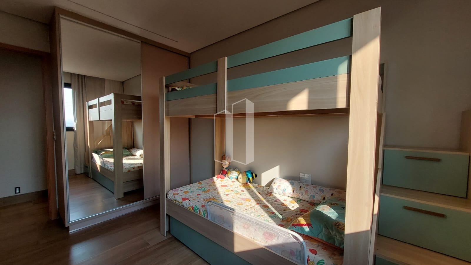 Casa à venda com 4 quartos, 3 suítes, 4 vagas e 212m² no Jardins Porto, Senador Canedo (GO) — foto 21 de 27