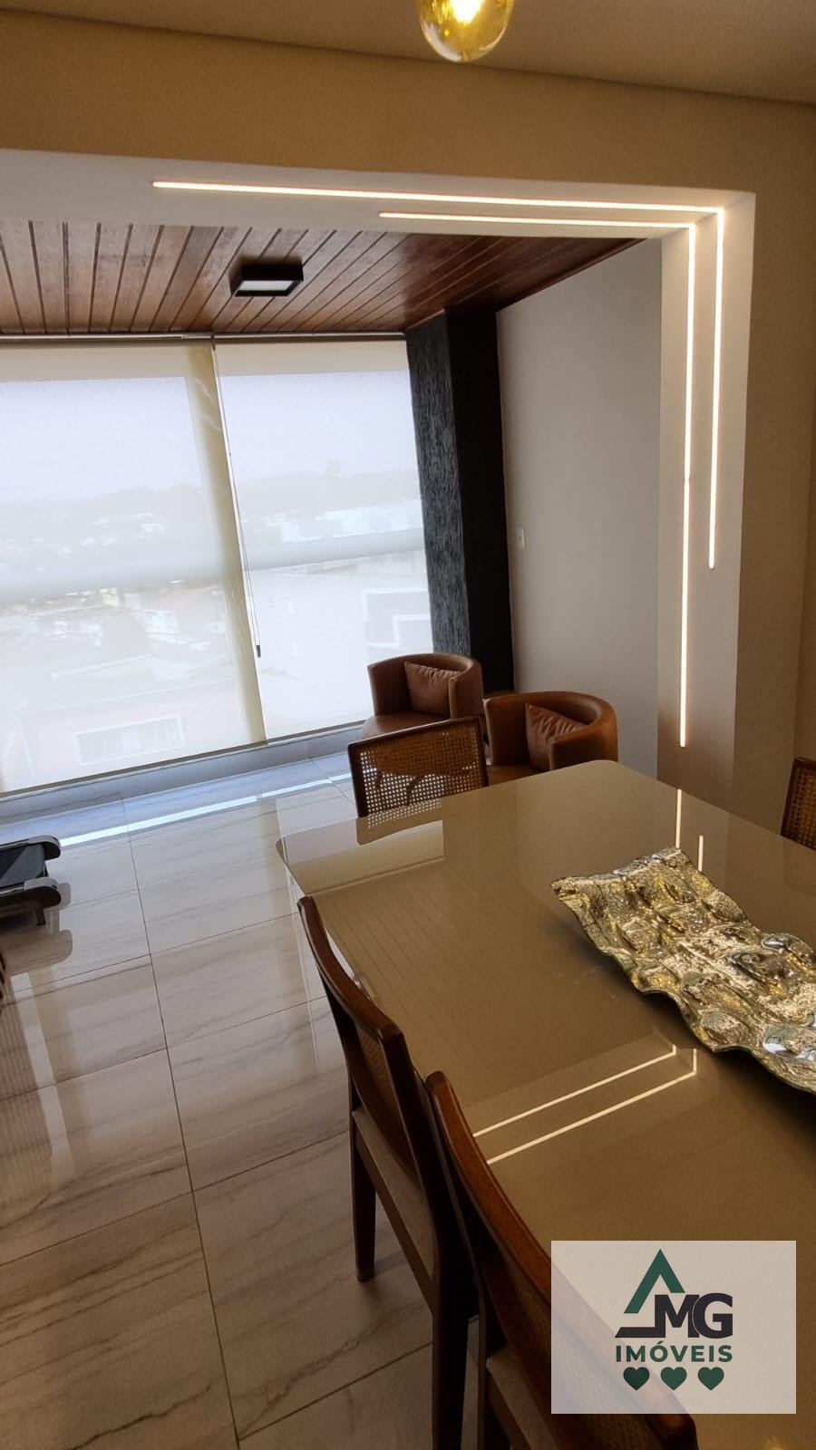Apartamento à venda com 3 quartos, 3 suítes, 4 vagas e 245m² no Centro, Três Corações (MG) — foto 22 de 30