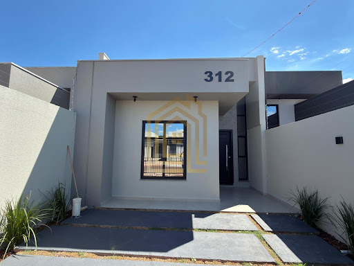 Casa à Venda no Paraíso Tropical, Cascavel – 2 Quartos, 73m²