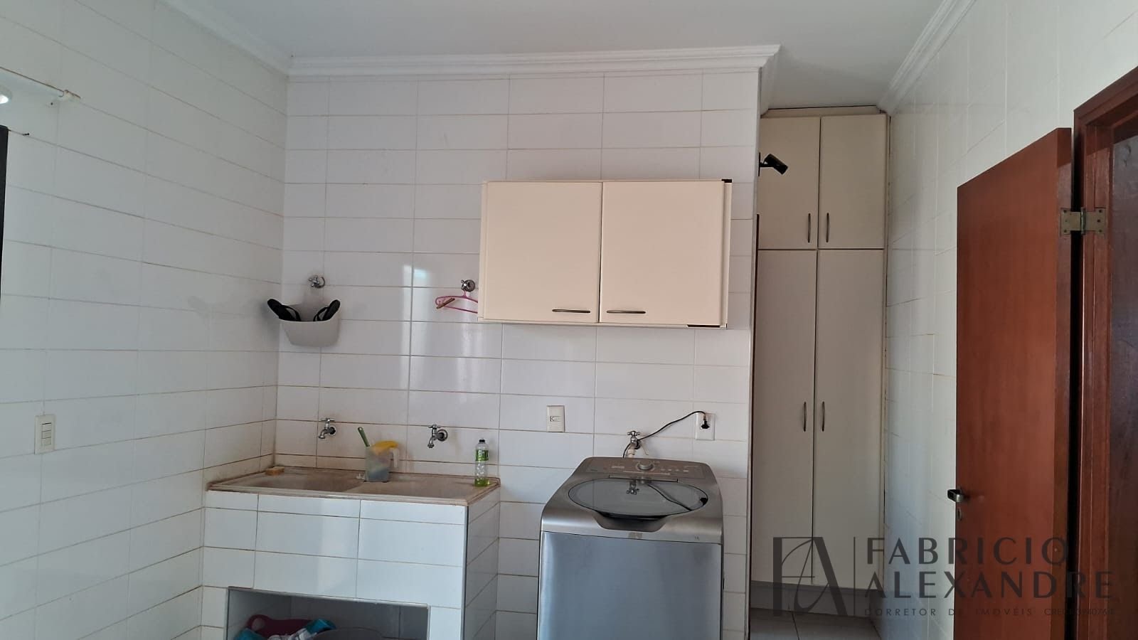 Casa à venda com 4 quartos, 4 suítes, 6 vagas e 420m² no Damha II, São José do Rio Preto (SP) — foto 14 de 27