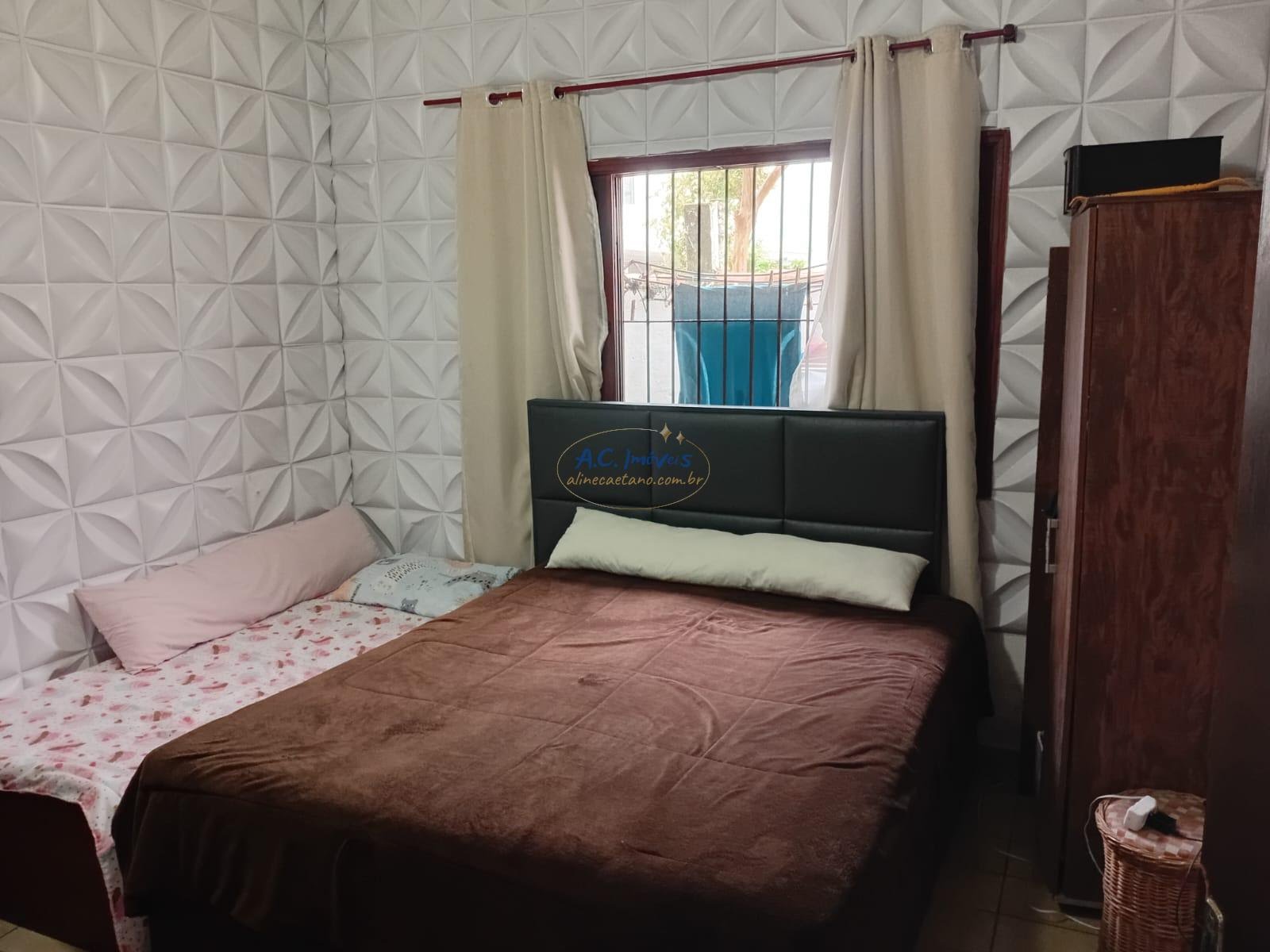 Casa à venda com 3 quartos, 1 suíte, 2 vagas e 107m² no Vila Tupi, Praia Grande (SP) — foto 17 de 24
