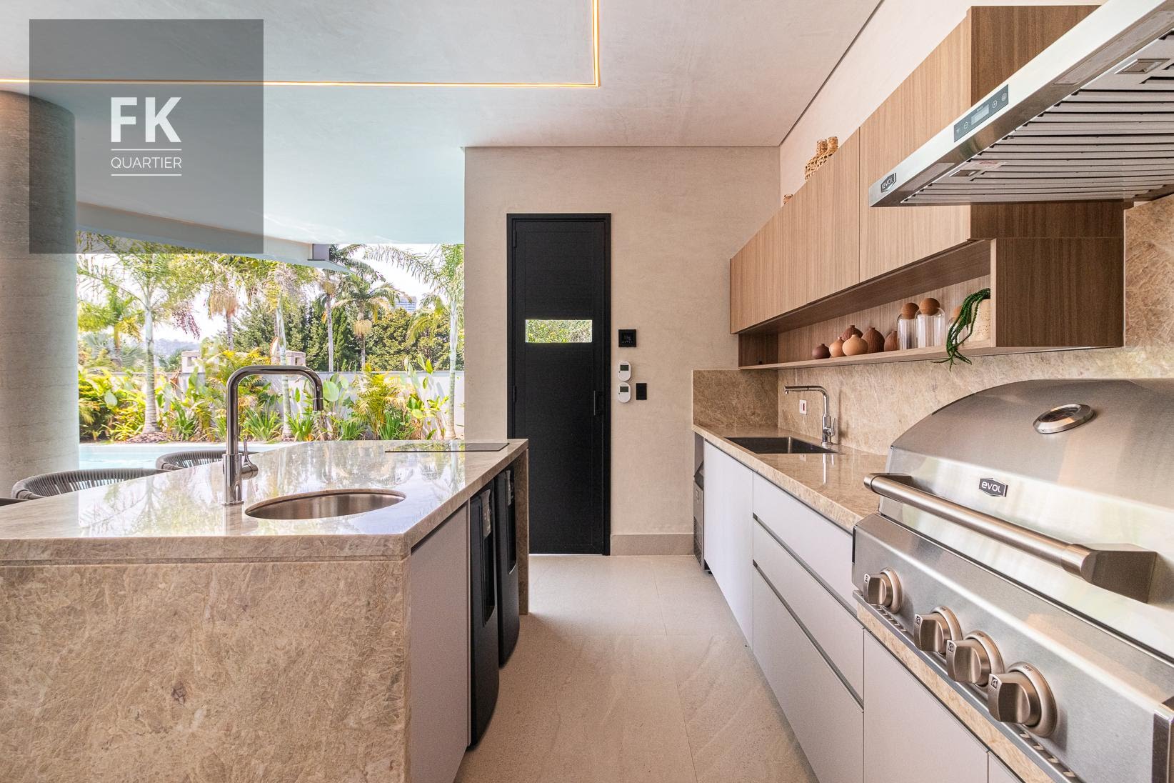 Casa à venda com 4 quartos, 4 suítes, 10 vagas e 1079m² no Alphaville Residencial Zero, Barueri (SP) — foto 18 de 30