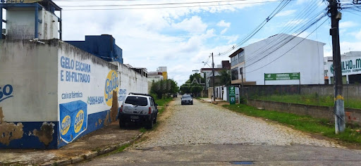 Fábrica de Gelo Porteira Fechada