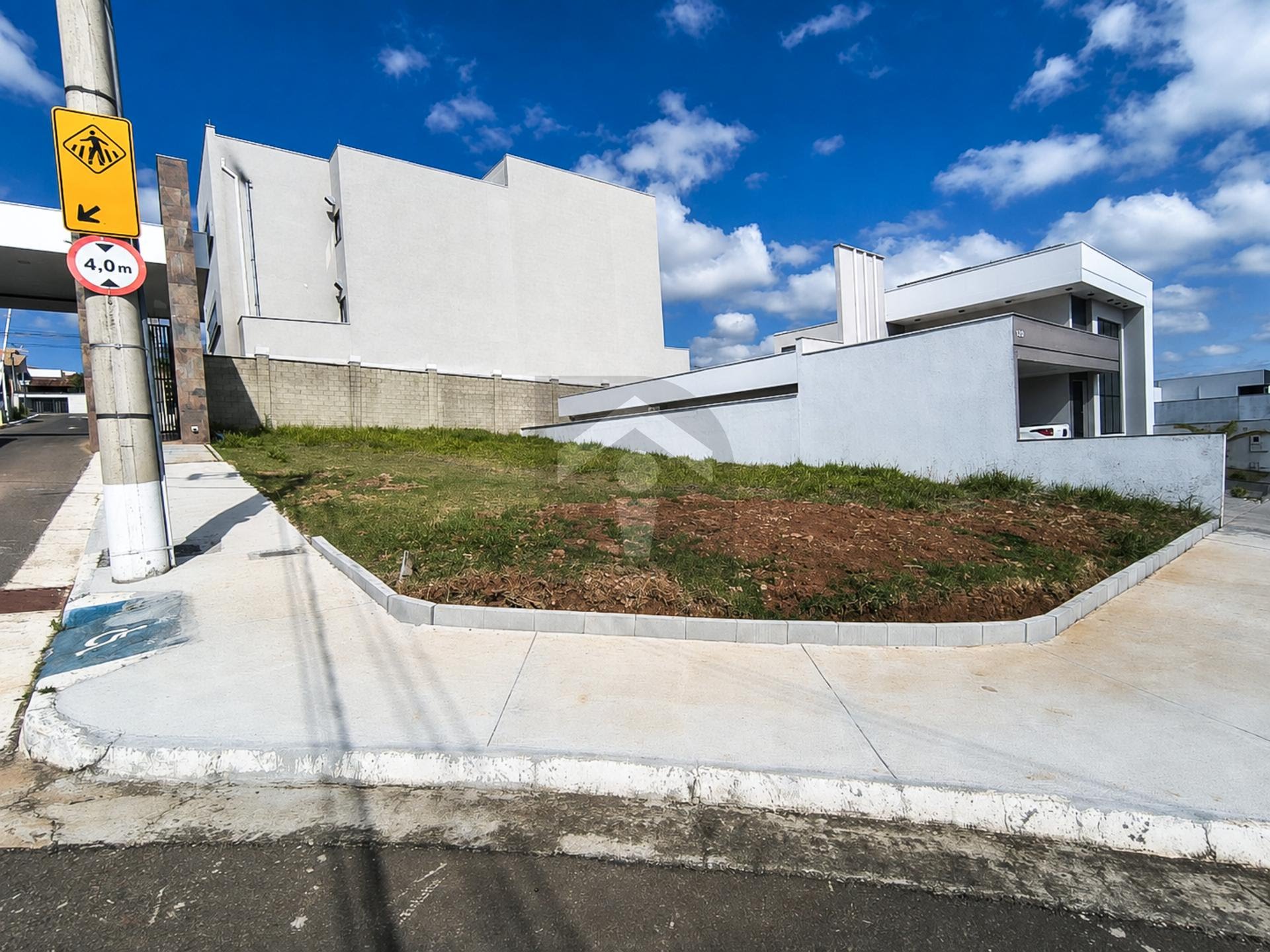 Terreno, 308 m² - Foto 1