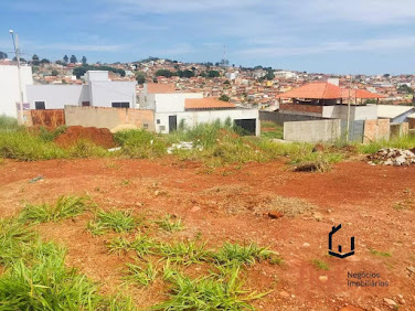 Lote á venda no bairro Cores de Minas