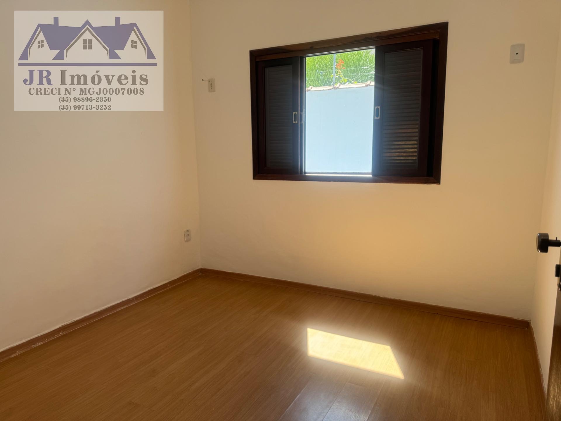 Casa à venda com 3 quartos, 1 suíte, 1 vaga e 360m² no Nossa Senhora da Agonia, Itajubá (MG) — foto 5 de 30