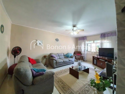 Casa, 3 quartos, 220 m² - Foto 1