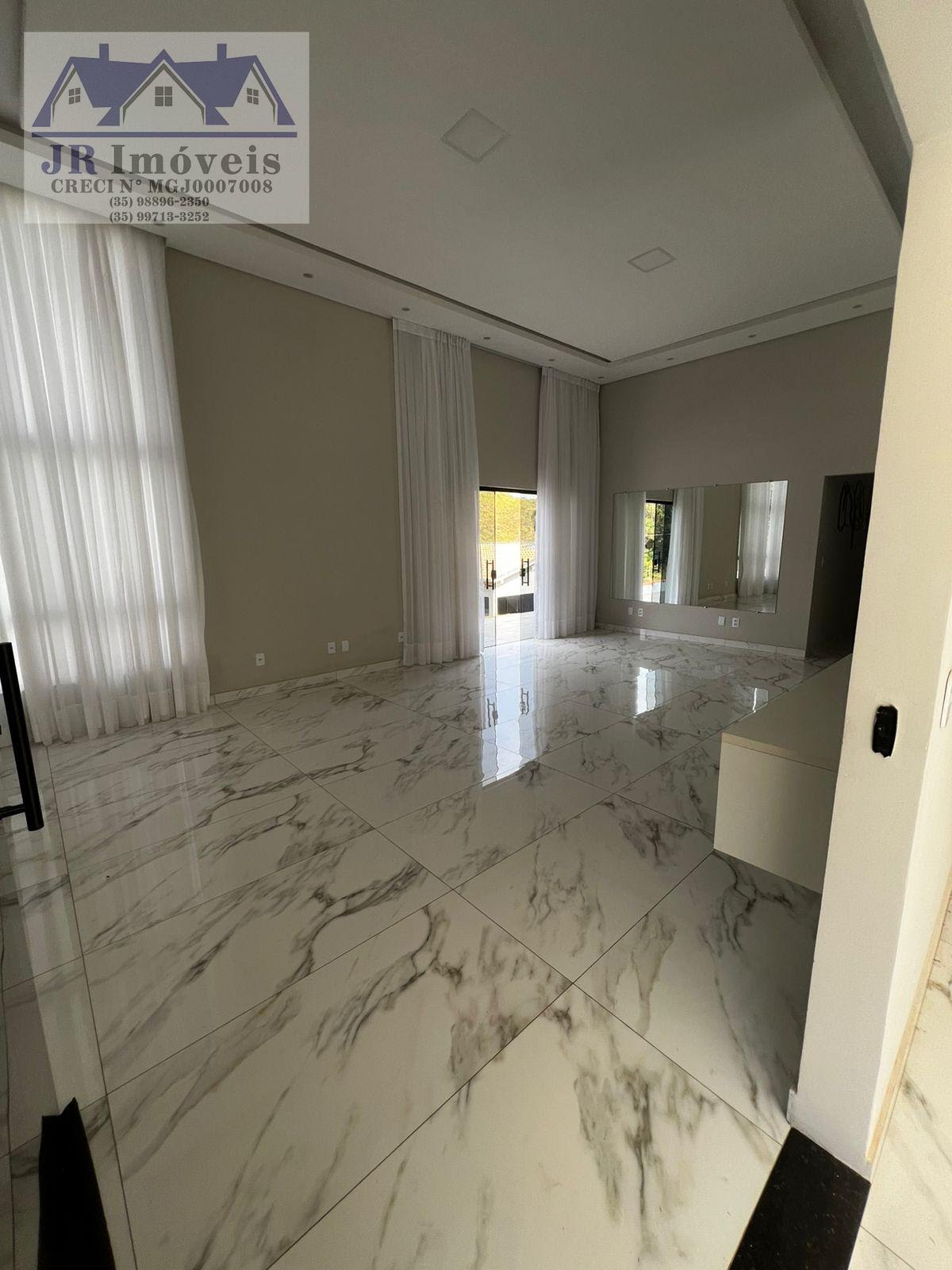 Casa para alugar com 3 quartos e 1 suíte no Extensão Pinheirinho, Itajubá (MG) — foto 29 de 30