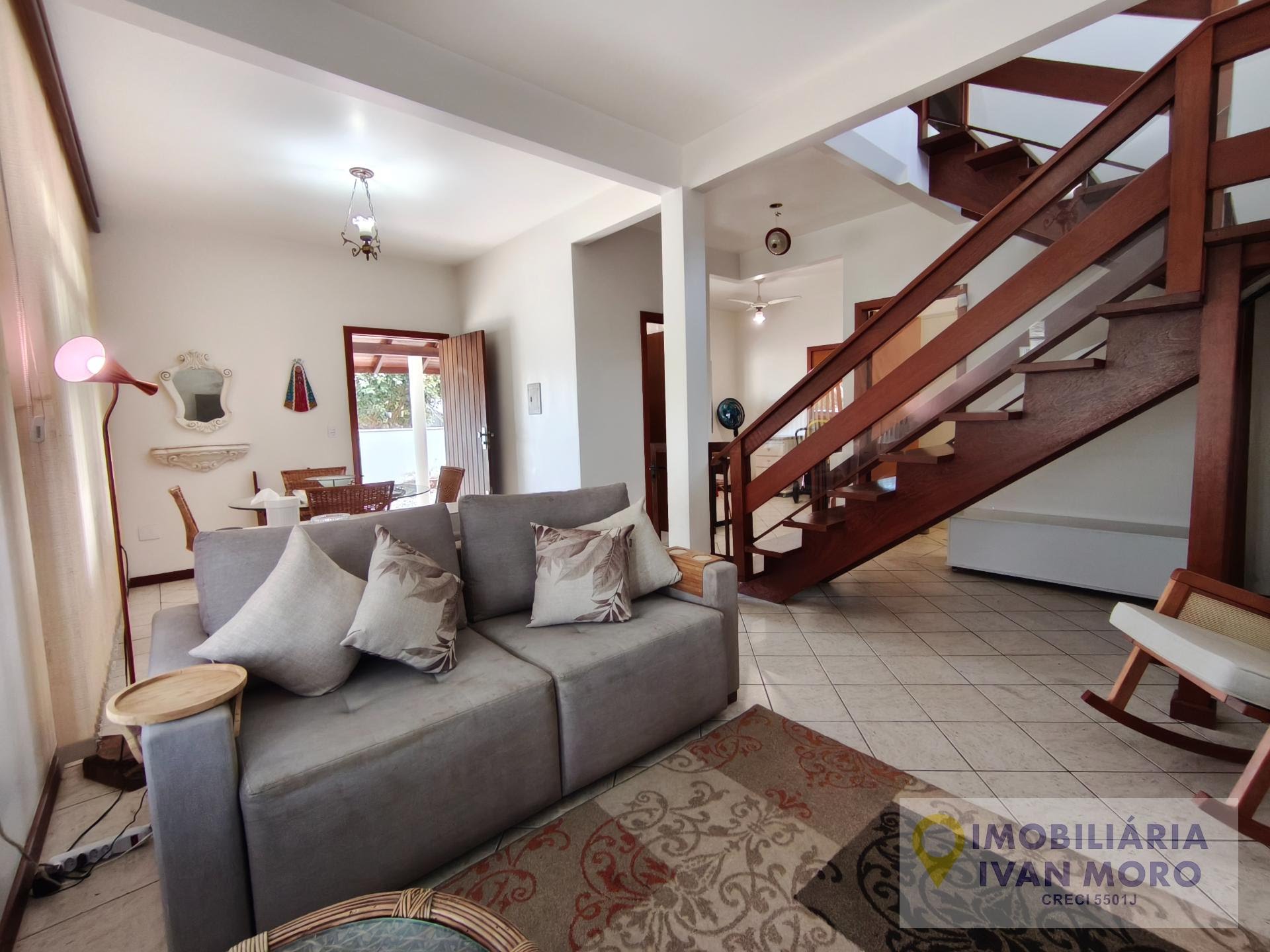 Casa para alugar com 4 quartos, 2 banheiros e 2 vagas no Daniela, Florianópolis (SC) — foto 9 de 30