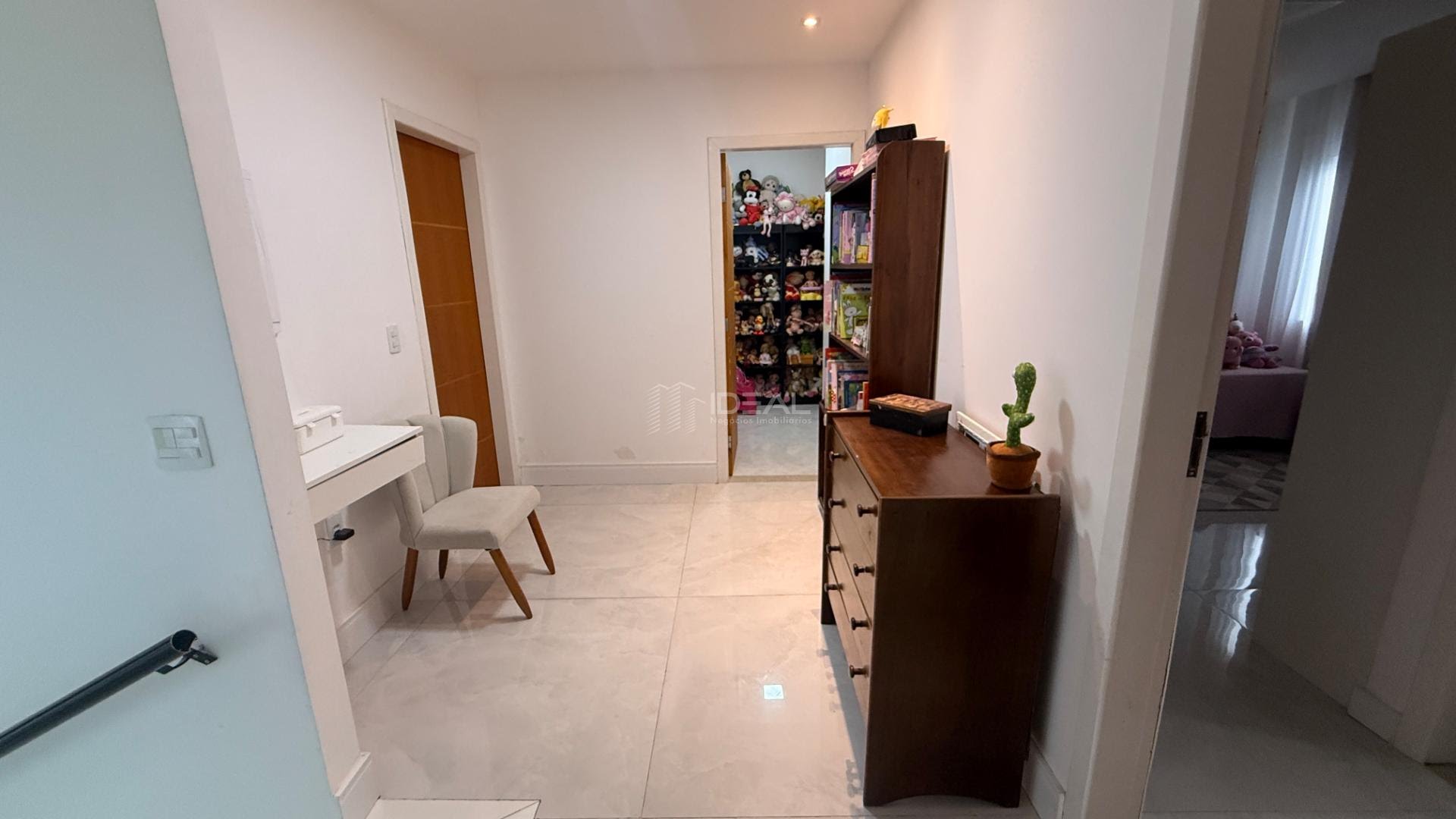 Casa à venda com 5 quartos, 5 suítes, 4 vagas e 400m² no Parque Rodoviario, Campos dos Goytacazes (RJ) — foto 29 de 30