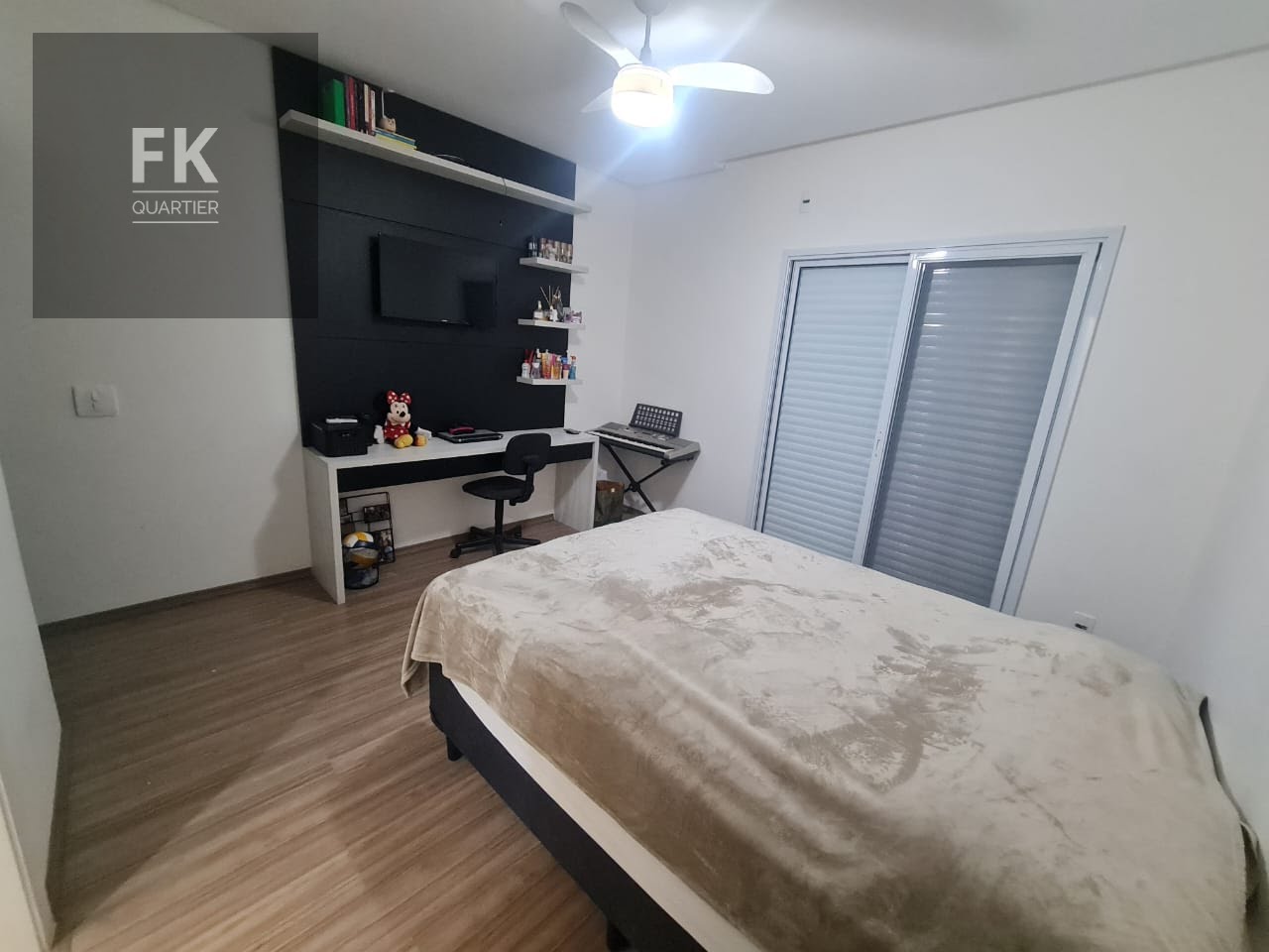 Casa à venda com 3 quartos, 3 suítes, 4 vagas e 266m² no Suru, Santana de Parnaíba (SP) — foto 17 de 26