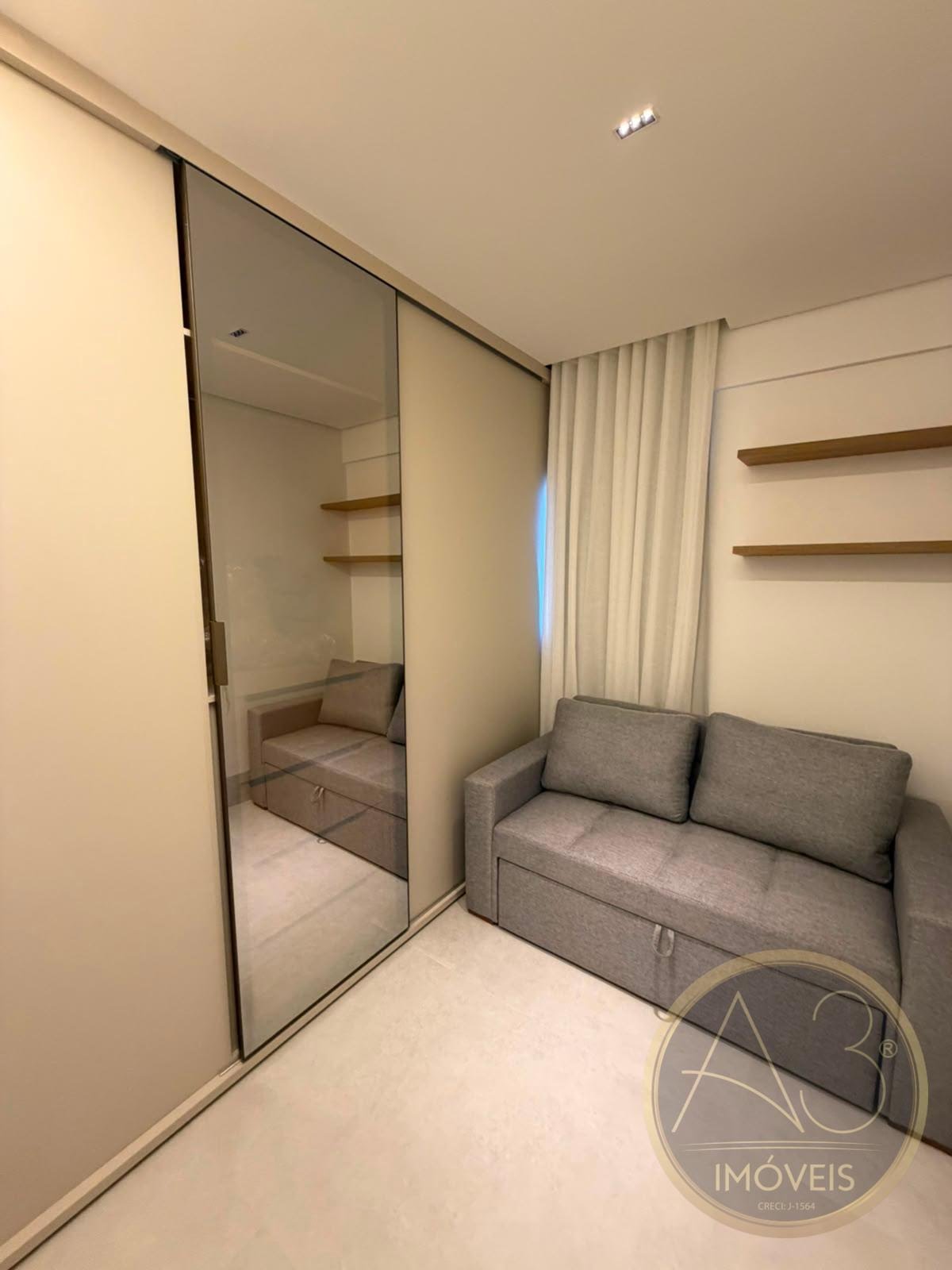 QUARTO II