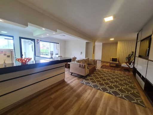 Apartamento em Jardim Elvira Dias  -  Poços de Caldas