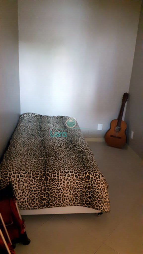 Casa à venda com 4 quartos, 1 suíte, 2 vagas e 300m² no Granja dos Cavaleiros, Macaé (RJ) — foto 10 de 30