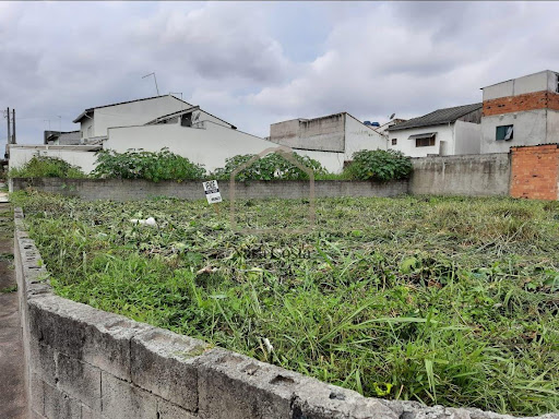 Terreno para Venda em Suzano / SP no bairro Jardim Quaresmeira II 