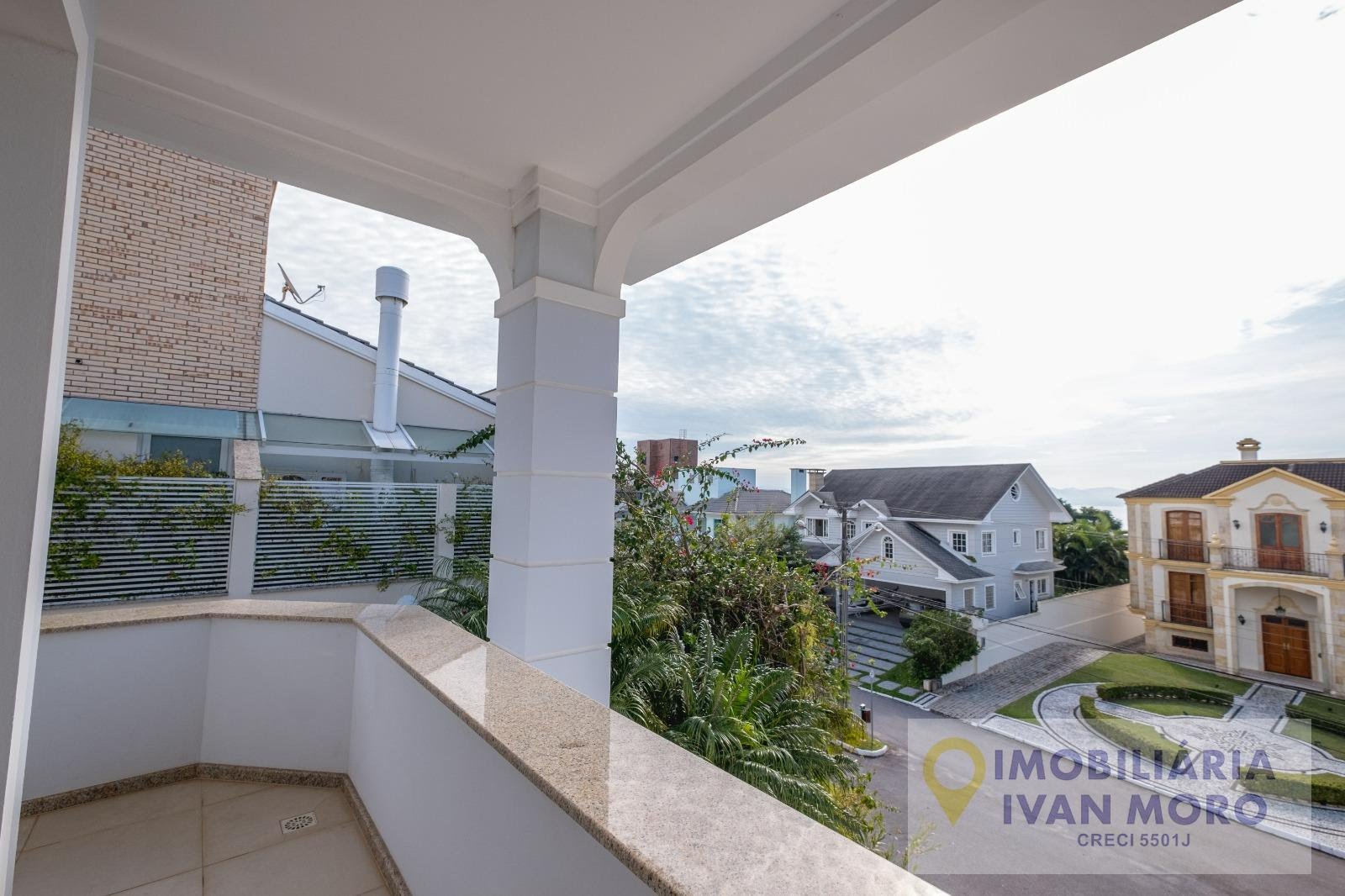 Casa à venda com 5 quartos, 4 suítes, 4 vagas e 511m² no Cacupé, Florianópolis (SC) — foto 24 de 30