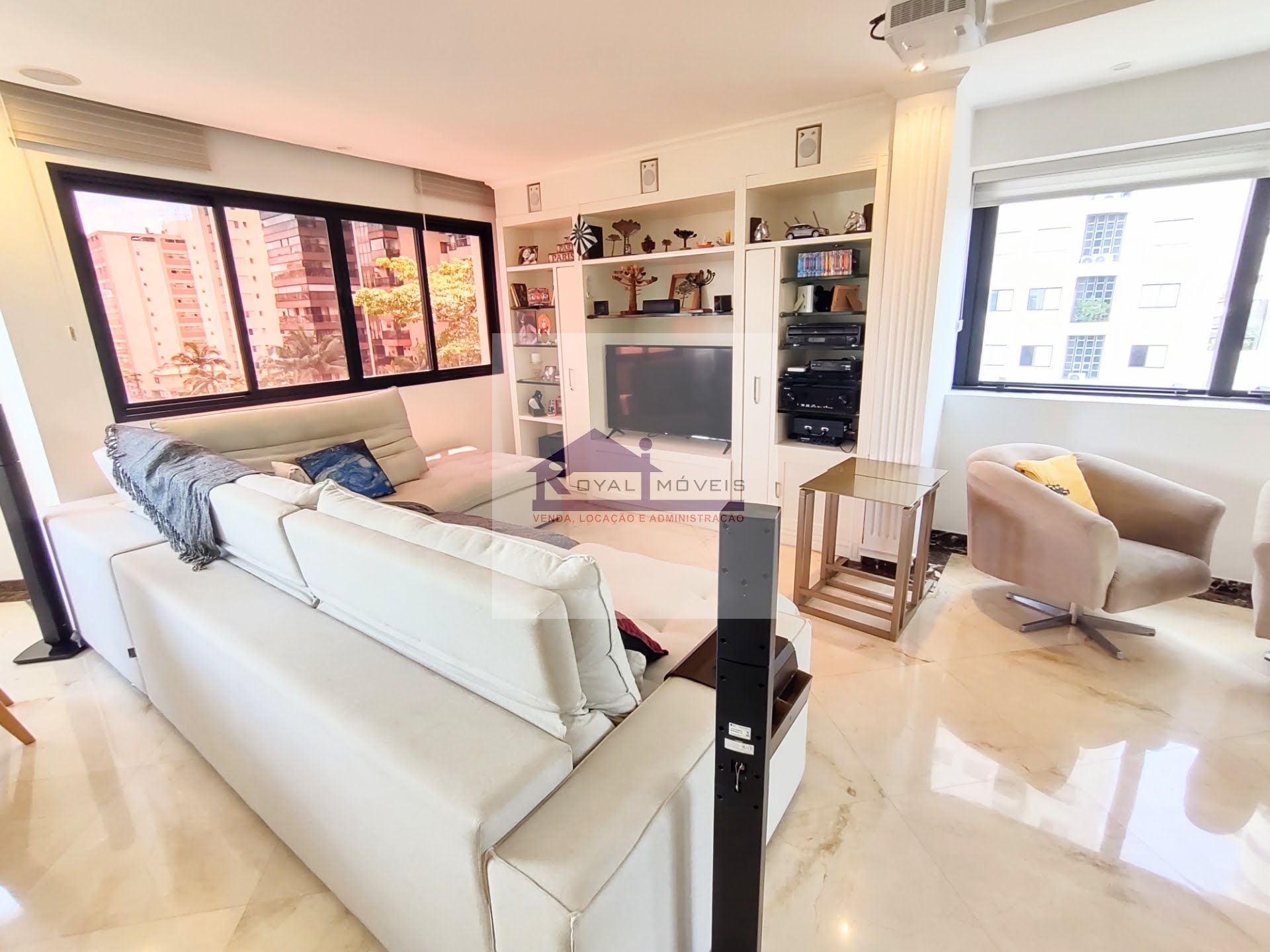 Apartamento à venda com 4 quartos, 4 suítes, 6 vagas e 240m² no Jardim da Saúde, São Paulo (SP) — foto 7 de 30