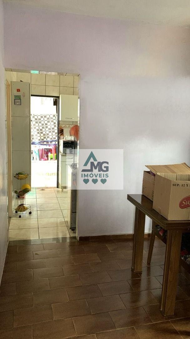 Casa à venda com 4 quartos, 1 suíte, 2 vagas e 200m² no Vila Bela Vista, Três Corações (MG) — foto 29 de 30