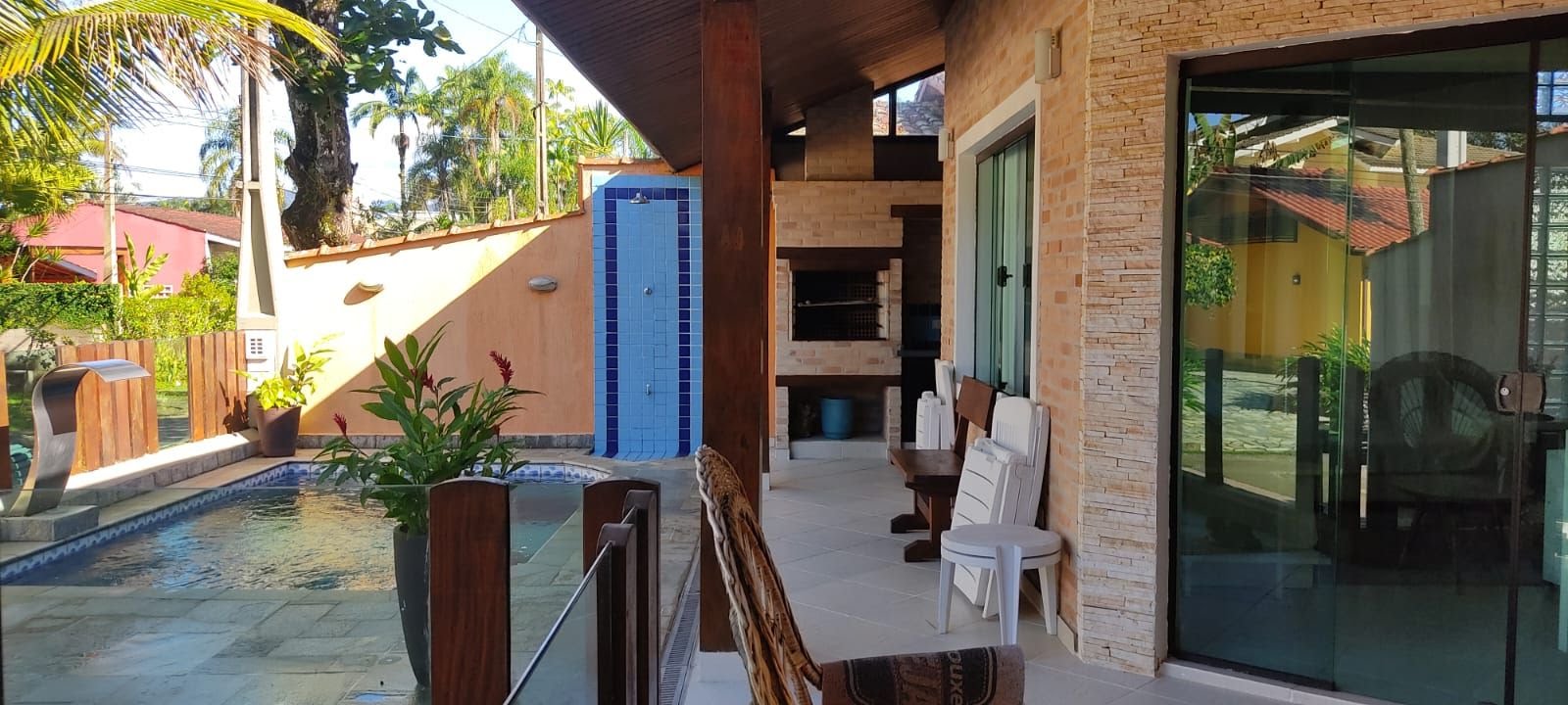 Casa à venda com 4 quartos, 4 banheiros, 2 vagas e 196m² no Pedra Verde (domingas Dias), Ubatuba (SP) — foto 2 de 24