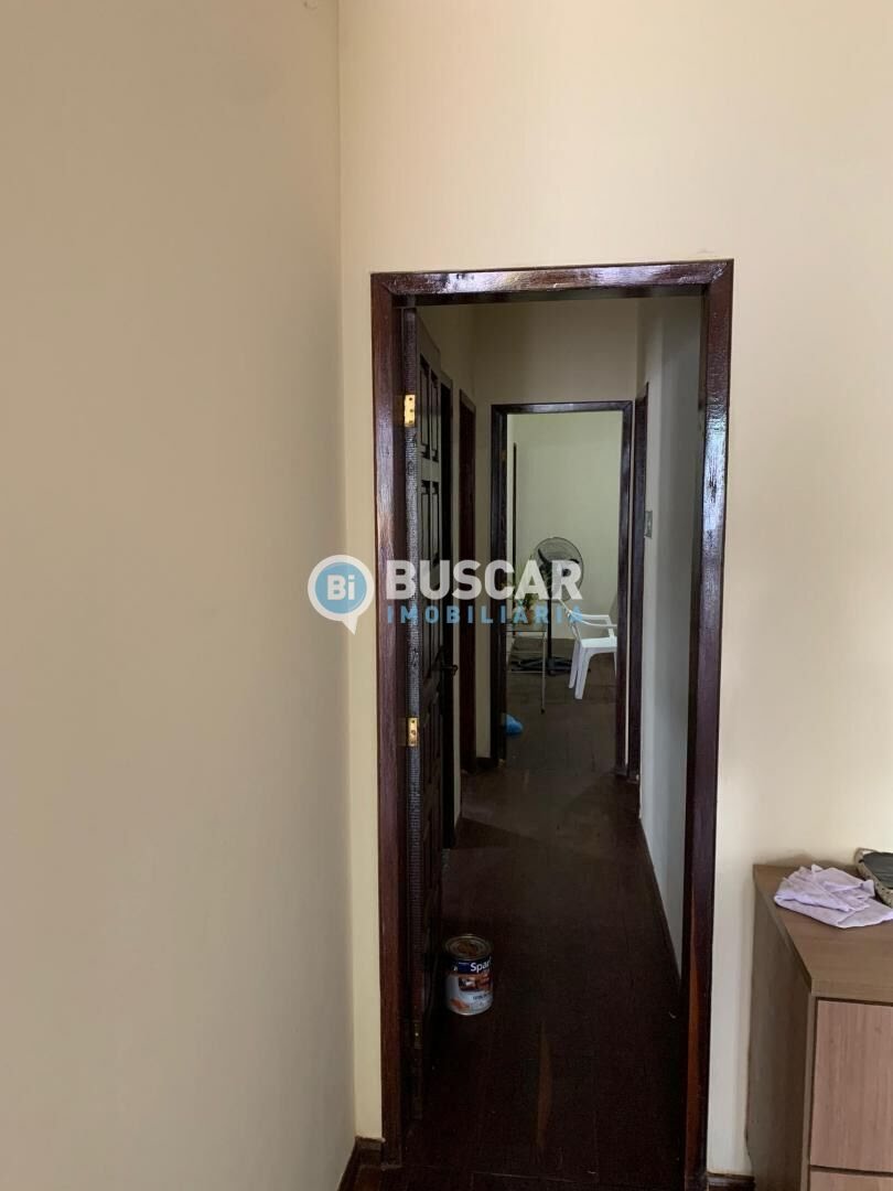 Casa à venda com 3 quartos, 1 suíte, 2 vagas e 300m² no Santa Mônica, Feira de Santana (BA) — foto 17 de 23