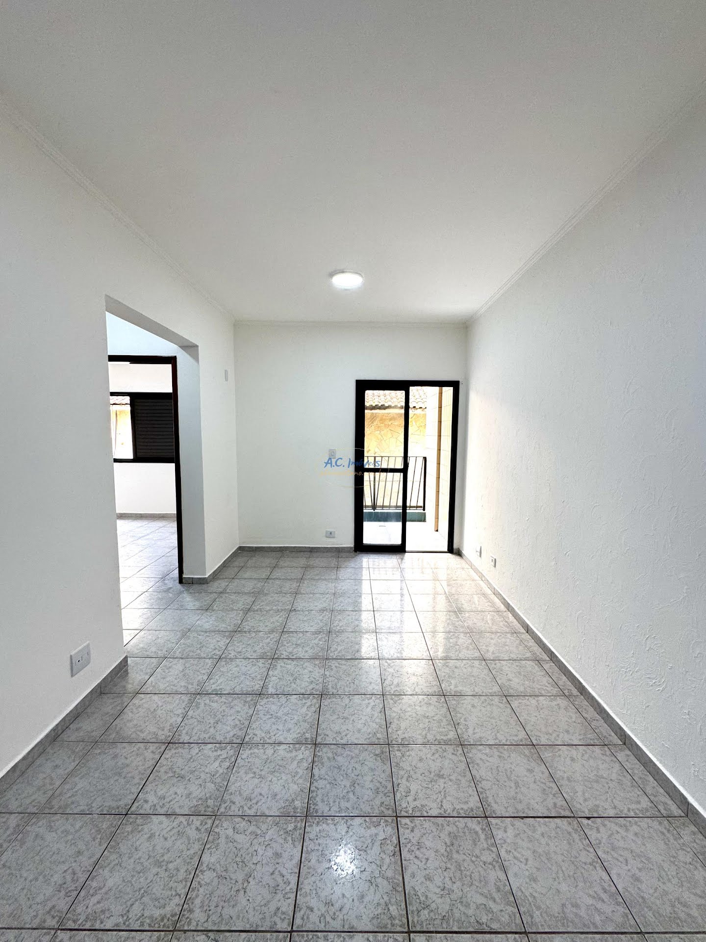 Apartamento à venda com 2 quartos, 1 suíte, 1 vaga e 70m² no Vila Assuncao, Praia Grande (SP) — foto 7 de 23