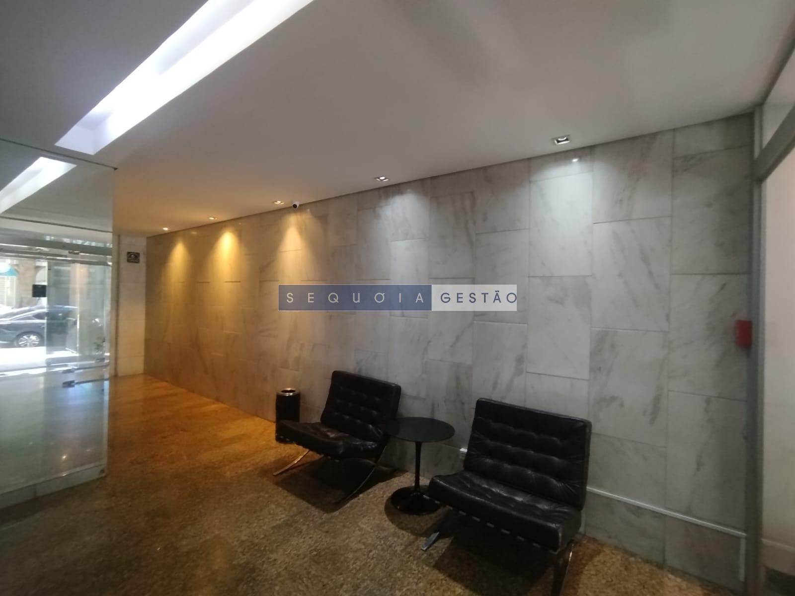 Comercial à venda com 3 banheiros e 157m² no Funcionários, Belo Horizonte (MG) — foto 11 de 14