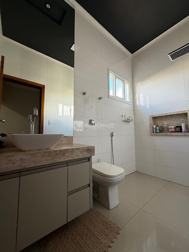 em Loteamento Residencial e Comercial Jardim Athenas  -  Catalão