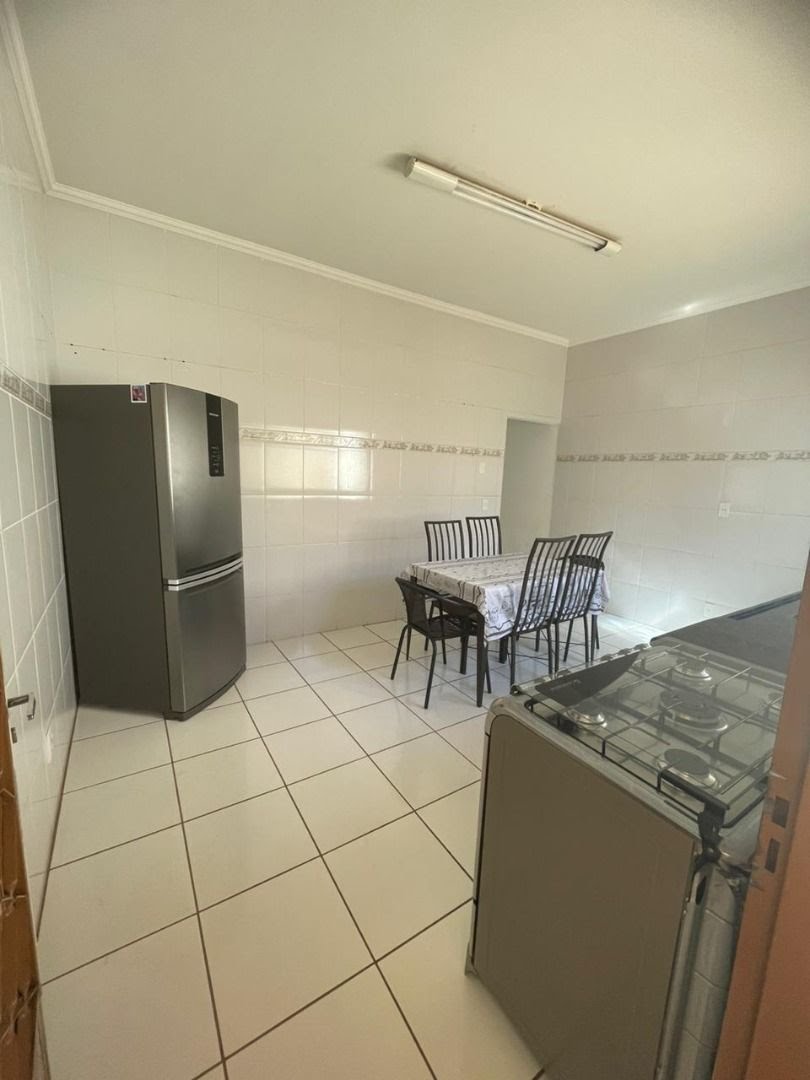 Casa à venda com 3 quartos, 1 suíte, 2 vagas e 121m² no Jardim Anhangüera, Ribeirão Preto (SP) — foto 9 de 20