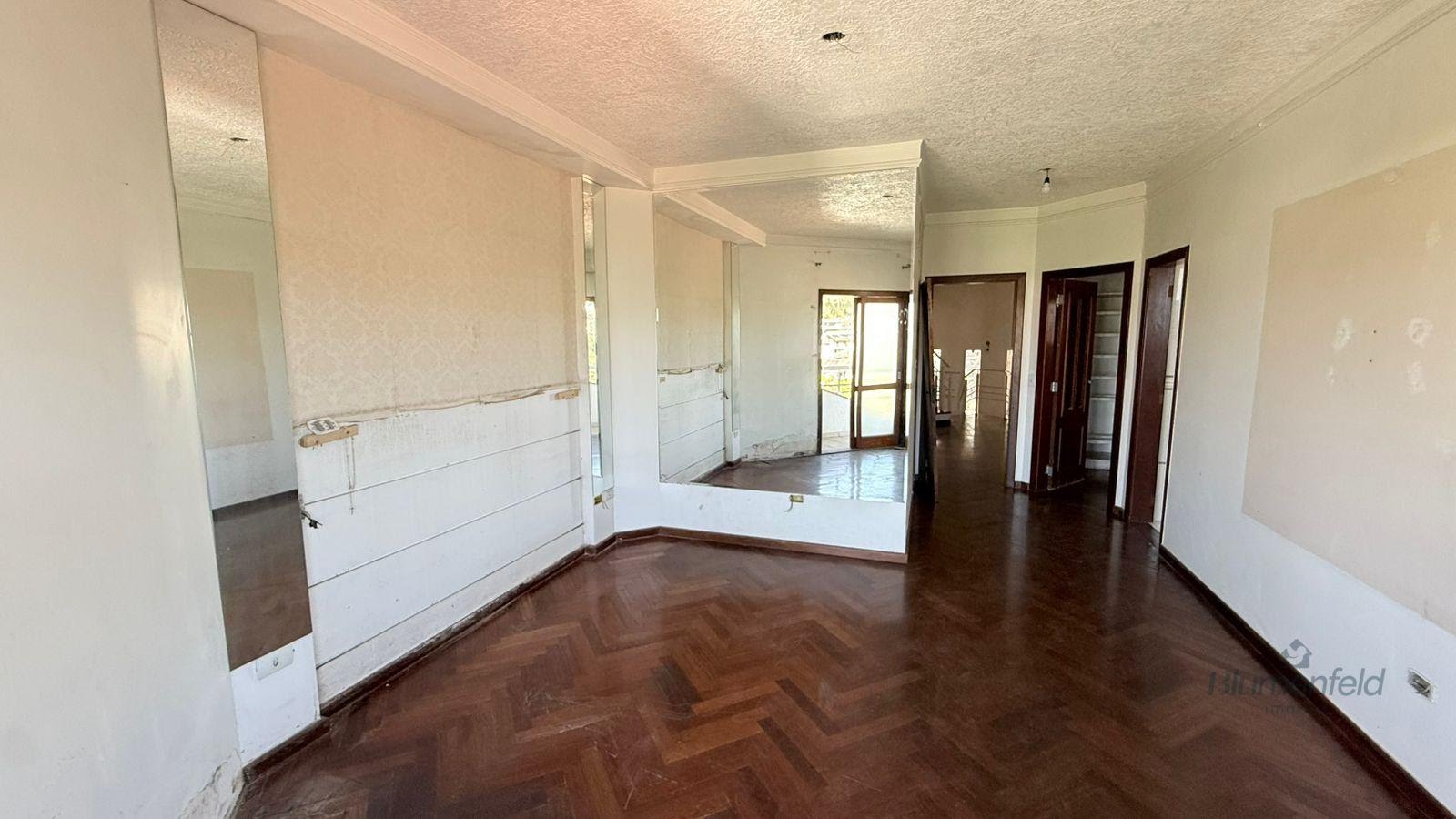 Casa à venda com 5 quartos, 5 suítes, 5 vagas e 520m² no Condominio Arujazinho V, Arujá (SP) — foto 5 de 26
