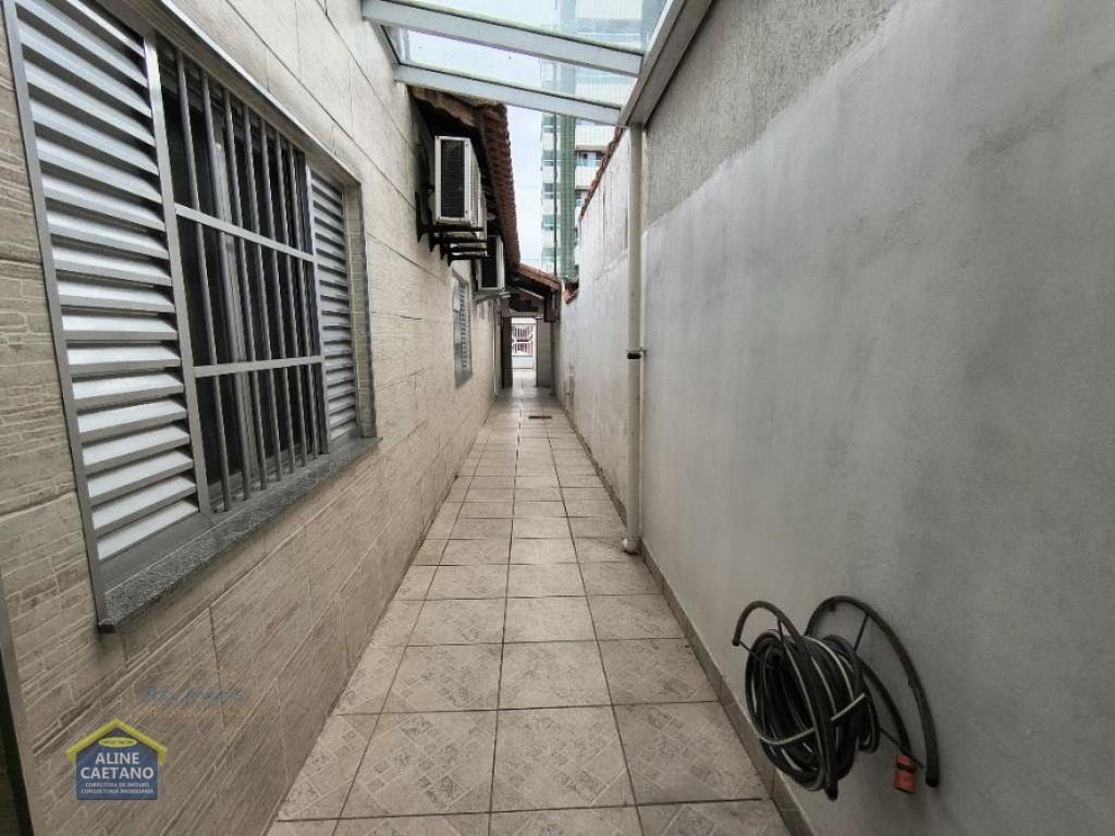 Casa à venda com 2 quartos, 1 suíte, 2 vagas e 130m² no Guilhermina, Praia Grande (SP) — foto 24 de 30